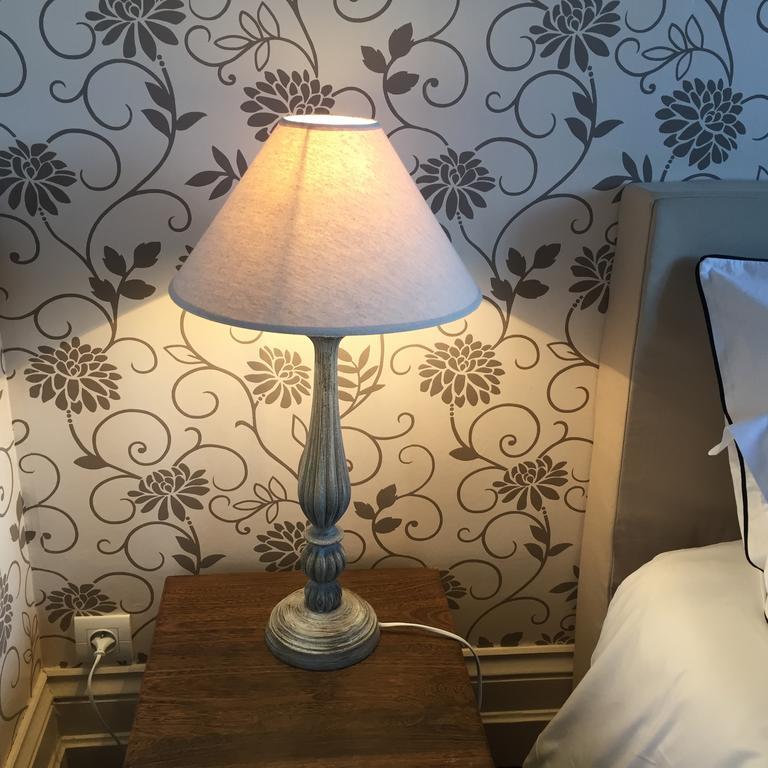 Le Manoir De Benedicte B&B Cahan Екстериор снимка