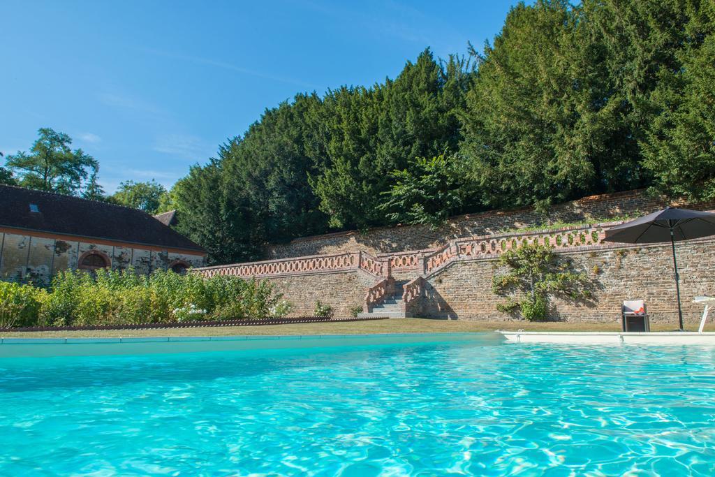 Le Manoir De Benedicte B&B Cahan Екстериор снимка