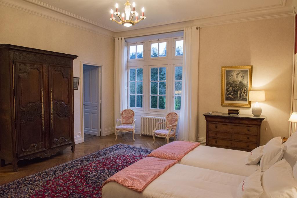 Le Manoir De Benedicte B&B Cahan Екстериор снимка